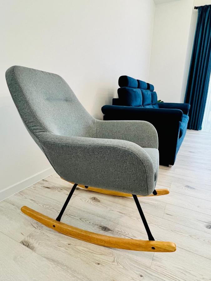 Altheda Living Topaz 29c-14 Apartment *