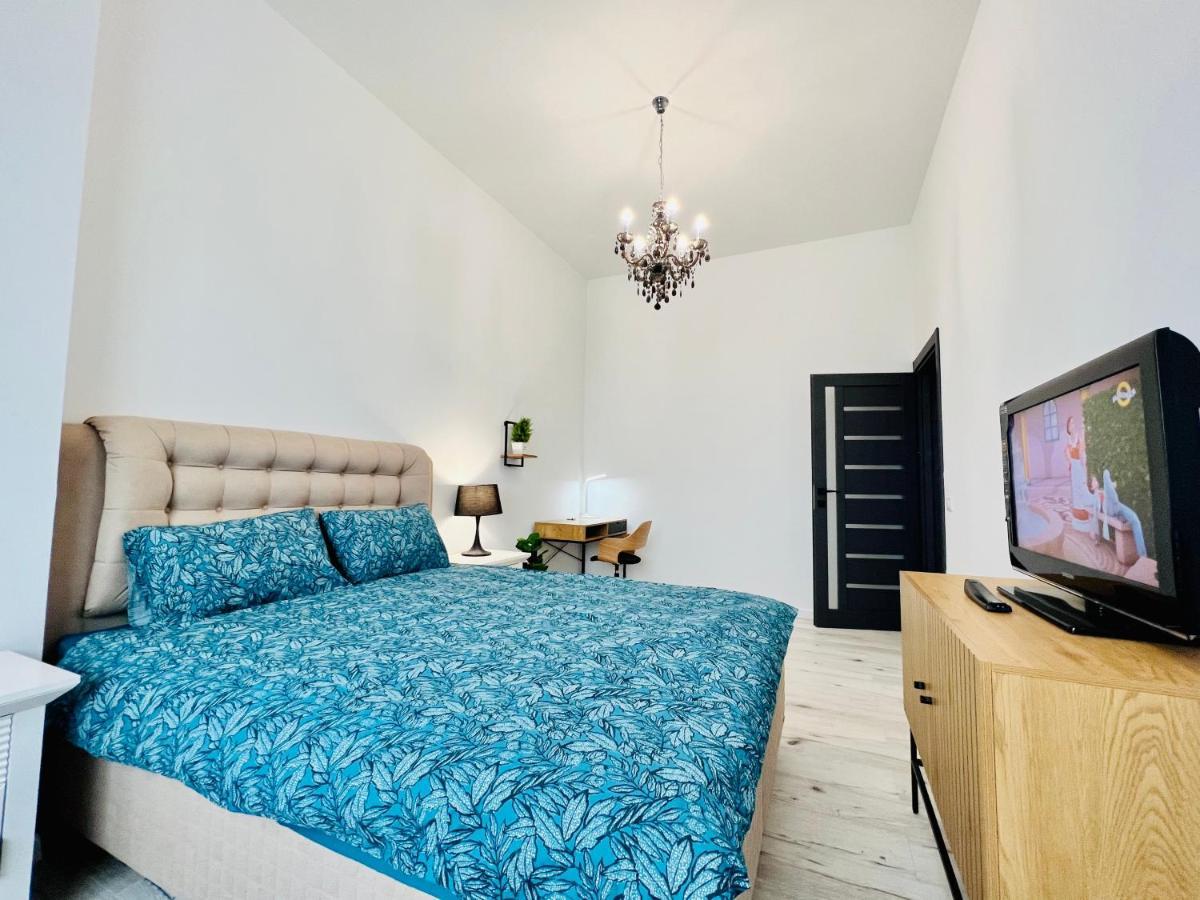 Apartment Altheda Living Topaz 29c-14 *